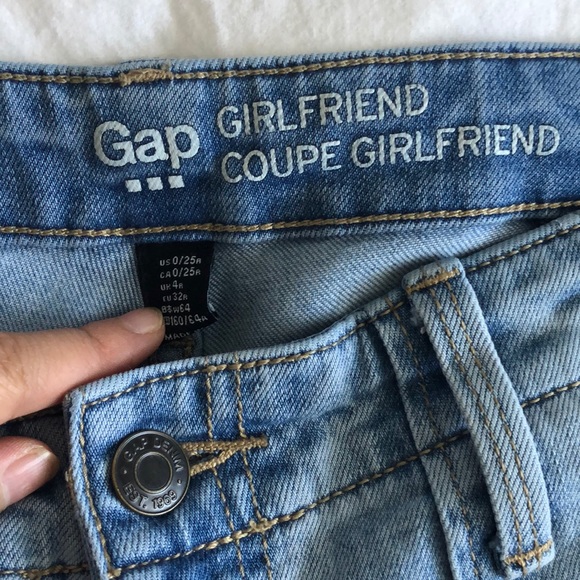 Light Wash GAP Girlfriend Jeans - Picture 3 of 5